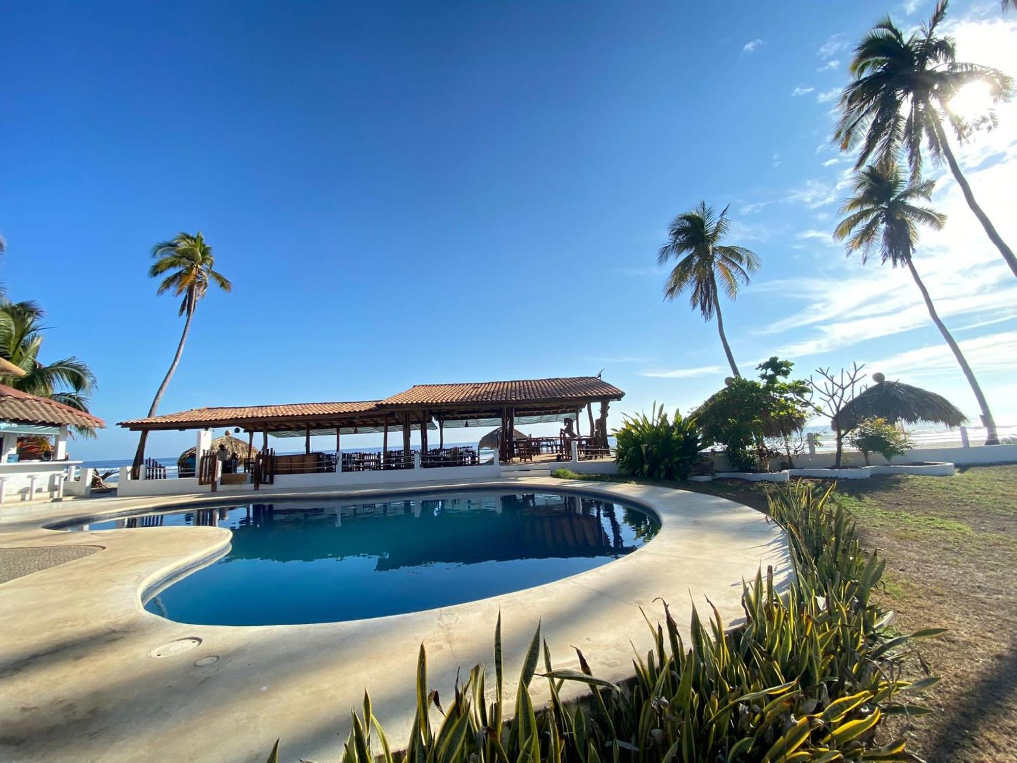 Hotel Tres Santos Troncones Buitenkant foto