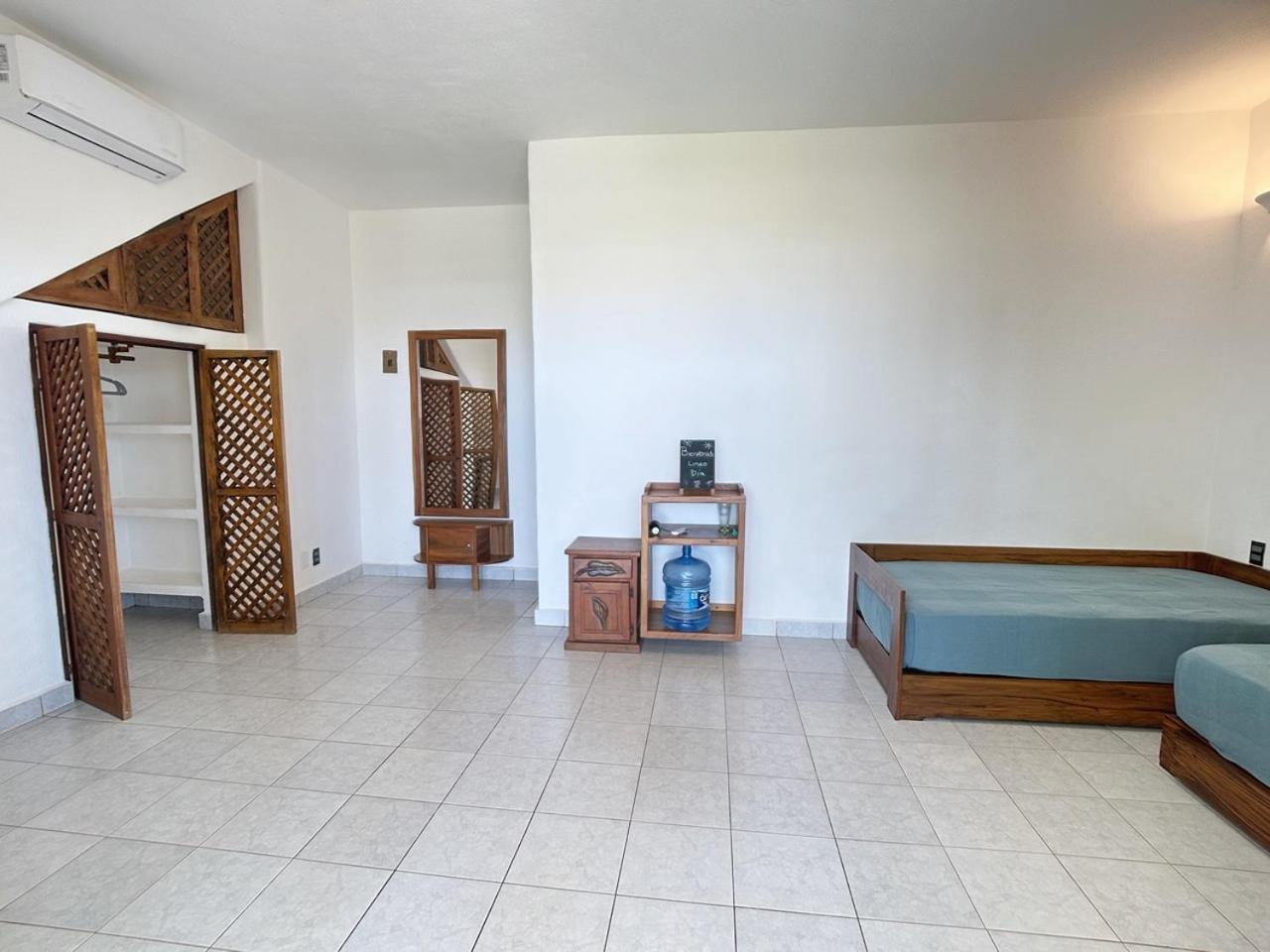 Hotel Tres Santos Troncones Buitenkant foto